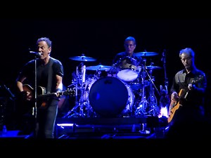 Bruce Springsteen - New York City Serenade - Brisbane 26 February 2014