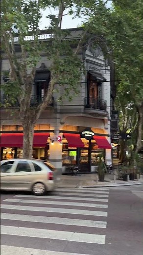 Así se vive Palermo Hollywood por la tarde 😍 #buenosaires #travel #argentina #hollywood #palermo