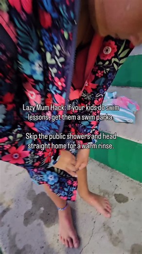 Just zip up and go! 🚗💦 Tag a mum who’s mastered the art of doing less but winning more! 🙌 Shop Schmik 👉www.schmik.com.au | Schmik Swim Parkas