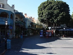 New Orleans Square Walkthrough Tour Disneyland