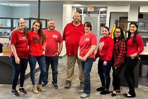❤️We wear RED on Fridays in support of Remember Everyone Deployed Our team proudly wears red to honor and support our brave soldiers deployed overseas. Today was no different—our Manheim family showed up in full color and full heart. ❤️ We wear red not just as a color, but as a commitment to remember those who serve. Thank you to all who protect our freedom. We see you. We support you. We remember you.❤️ | Manheim Pennsylvania Auto Auction