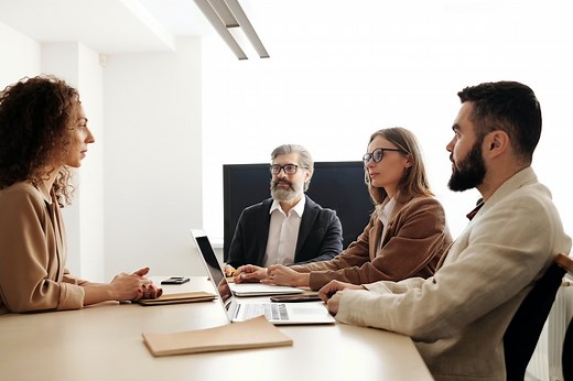 Cómo hacer un plan de formación para empleados en 12 pasos