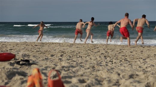 🌊🏖️ Highlights from the Outer Banks Lifeguard Competition in Kitty Hawk! 🏖️🌊 Lifeguards from across the Outer Banks gathered in Kitty Hawk for an adrenaline-filled day of competition, teamwork, and beach safety skills on full display! 🛟 These incredible athletes gave it their all — and reminded us just how hard they train to keep our beaches safe every day. The beach was packed with energy, cheers, and support from locals and visitors alike. 🎥 Check out the video for highlights from the co