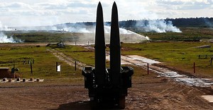 अमेरिकी ATACMS vs रूस की इस्कंदर! यूक्रेन को मिली कितनी खतरनाक मिसाइलें?