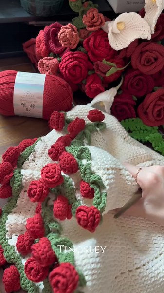 Easy Crochet Skills (@easy.crochet.skills) - Crochet a Beautiful Rose Blanket Tutorial