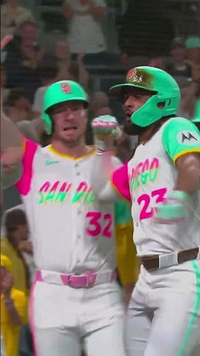 Fernando Tatis Jr. Hits a Grand Slam vs D-backs!