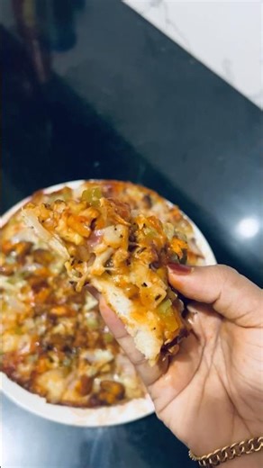 നിങ്ങൾ അനുമോളുടെ ചെക്കനെ കണ്ടോ😁?! #viral #anumol #shortsfeed #jeevan #biggboss #malayalam #youtube