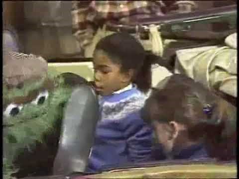 Classic Sesame Street: Rides in the Sloppy Jalopy (1981)
