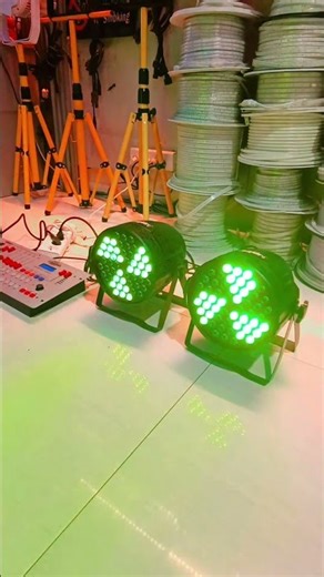 Par LED 54 RGB Fan Effect