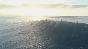 🏄‍♀️ Most important surf events in 2020 🏄‍♀️ Find them all in our blog: http://bit.ly/2wjNrJS 🏆 For the first time in history, surfing will be part of the Olympic Games. At least it was planned to be: the coronavirus might be the reason to cancel the Olympics at all. ☝️At the moment the WSL Championship Tour surf competition calendar is adjusted so that all competitors participating in the Games can manage their time between events. Mark these days in your calendar – it will get intense. We c