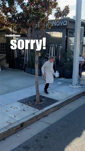 Tossing Deez Nuts All Around Town 樂 #nutmobile #mrpeanut #carspotting | Ivan Cooper | Facebook