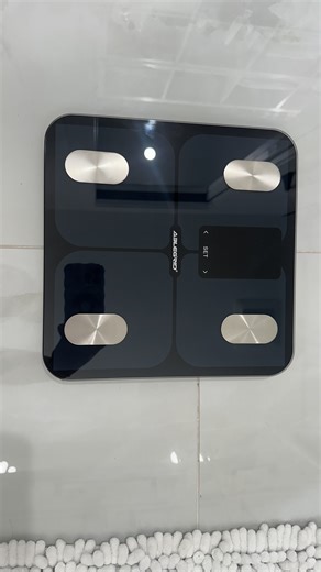 Watch Smart Scale with App Tracking on Amazon Live