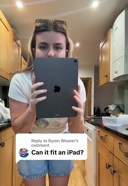 Does the Patagonia Sling Fit an iPad?