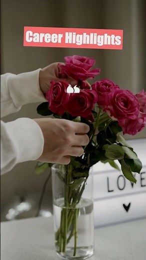 Rashida Jones Actress, Writer, Producer Bio | Parks And Recreation Star