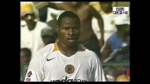 When Collins Mbesuma scored a hattrick against Mamelodi Hooliganis Sundowns During this era Kaizer Chiefs were winning cups non stop. | Dj Look SA