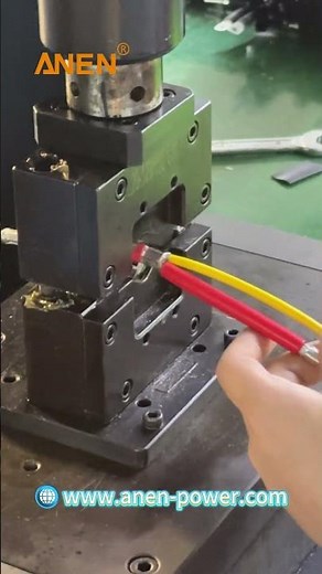 Semi-Auto Crimping Machine to crimp the cables