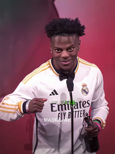 Ronaldo Shows IShowSpeed How to do the Siu... 🤯🥶