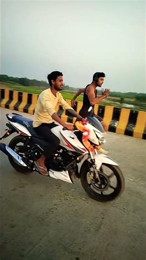 katta lekar ghumela bajar mein#funny 🏃🏾🏋🏾#attitude