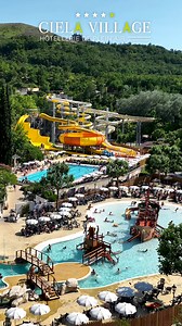 Camping Le Pommier, 5 étoiles dans le sud de l'Ardèche ☀ Parc de 70 hectares avec une vue panoramique sur les montagnes ardéchoises. Immense parc aquatique 💦 nombreuses activités, hébergements de prestige ✨ Réservez vos vacances en famille ! | Camping Le Pommier - Ciela Village