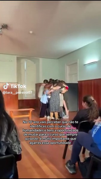 Mudança de Curso no 10° Ano: Como Escolher Certo