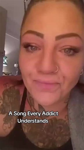 #shellybear89 #recoverytok #addiction #trigger