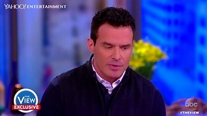 Conservative actor Antonio Sabato Jr. is still falsely promoting that President Obama is Muslim while on The View. | Yahoo Entertainment