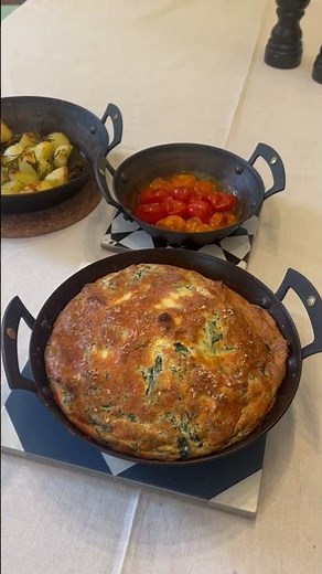 Light as air spinach soufflé #NethertonFoundry #Prospectorpan #souffle #eggs #spinach #oventotable
