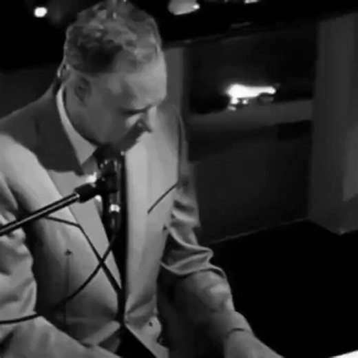 Chris Isaak - Can't Help Falling in Love