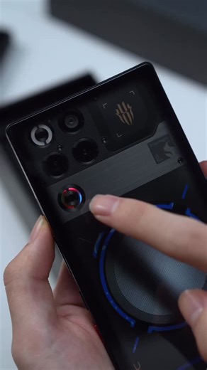 Mobile Mania on Instagram: "Red Magic 11 Pro+ Immersive Unboxing Experience!! ♥️😍 #redmagic #gamingpesmobile #gaming #unboxingvideo"