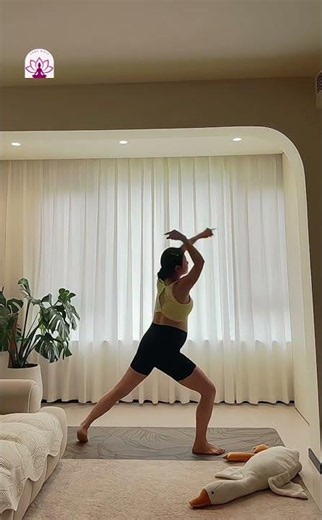 32 Weeks Pregnant Yoga Flow | Safe Prenatal Stretches at Home for Third Trimester