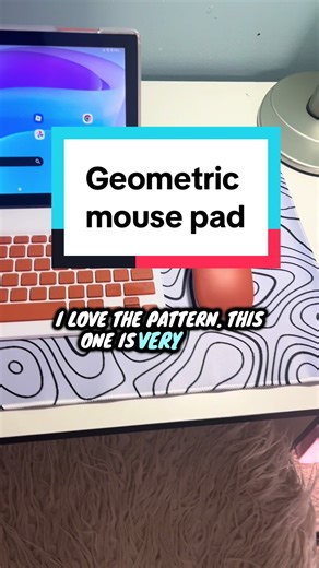 Having a large mouse pad that’s durable and stays in place makes a huge difference @Mouse Pad Factory #gaming #gamingmousepad #mousepad #gamingaccessories #gamergirl