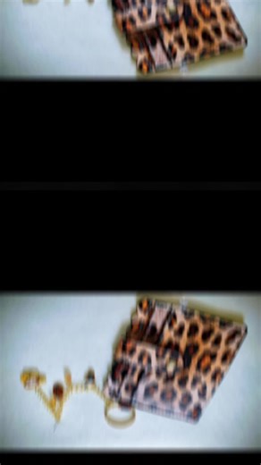 Small wallets with keychain bling #maddesignstudio