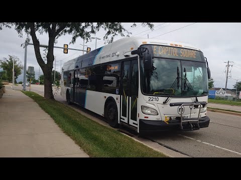 Ride On Madison Metro Transit 2022 New Flyer XD40 2210 On Route E to Pinckney St/Main St (Detour)