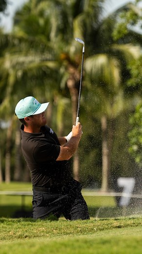 And that’s what you call a slam dunk 🤯👀 #LIVGolf @torquegc_ | LIV Golf