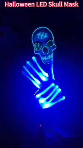 🎃💀 Three things this 2025 Halloween LED skull mask taught me: 1️⃣ Glow-in-the-dark technology skull design = instant party legend! 🦴✨ 2️⃣️ When your face glows brightly, no one can hide in the crowd! 🎭⚡ 3️⃣️ It's more than just a mask—it's your Halloween alter ego, a step up! 🦹‍♂️🔋 My new go-to spooky style? This LED skull detox mask—with an adjustable fit and full face coverage! This glowing wonder (yes, it comes in red, blue, green, and rainbow colors!) is scarier than my $80 "profession