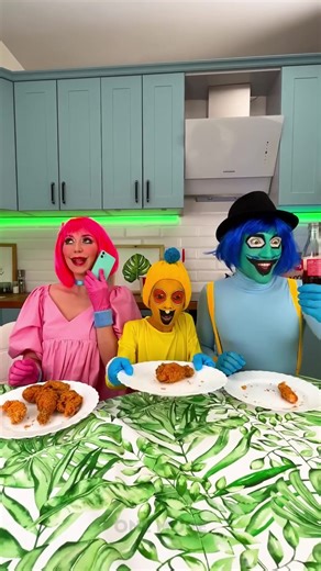 Family dinner, food prank for parents🤪🤪🤪