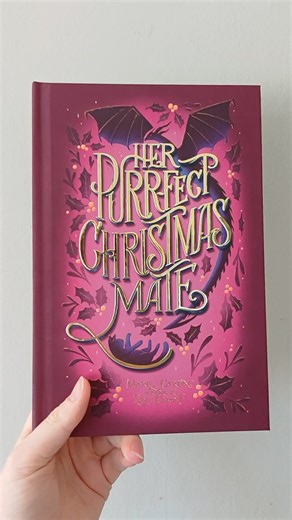 He's her worst enemy. And her fated mate. It's time to get her claws out. True love's first kiss has never been so aggravating. Arrogant dragon shifter Mordecai cost Peony everything. And now she's meant to fall in love with him? Nuh uh. Even if he is the most handsome man she's ever met, and his cold exterior is hiding a sweetness she never expected... For everyone who likes their dragon shifters grumpy, and heroines who hold grudges like it's their job 😆 #kickstarterbooks #christmasreads #spi