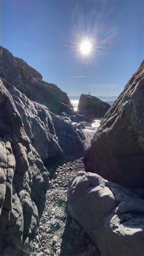 Metchosin Igneous Complex (MIC) at Gordon’s Beach Cove, BC