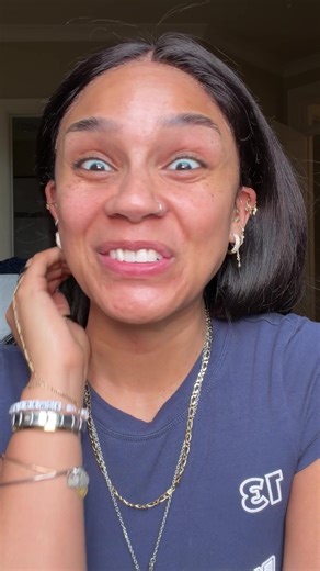 #essencePartner @essence.cosmetics truly hit it out of the park with these new silky blur concealers. I swear is there anything that they can’t do? #essencepartner #newconcealer #makeupreview @essence cosmetics #silkyblurconcealer