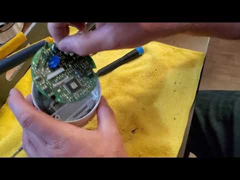 Mercury SC1000 Gauge LCD Repair