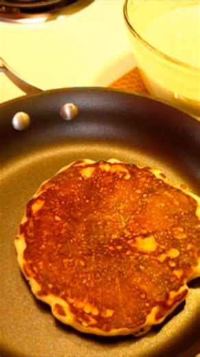 Homemade PANCAKES 😋 So YUMMY 😍 #food #cooking #breakfast #homemade #pancake #recipe #tutorial