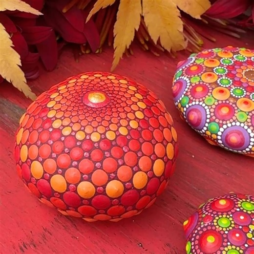 Elspeth McLean on Reels