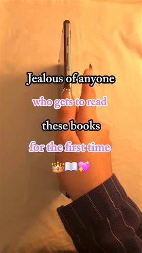 reading these for the first time again 🥺💖 #booktok #bookish #fyp #books