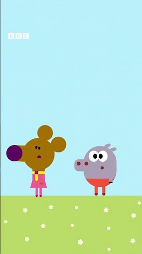 Hennie's Tennis Racquet 🎾 | Hey Duggee The Surprise Badge | CBeebies