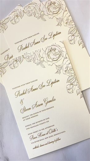 For this suite, we paired delicate floral foil details with a soft gold ribbon, tied into a simple knot and cut on an angle for that perfectly polished look. The kind of wedding invitation that feels elegant before your guests even open the envelope.💌#weddings #weddinginvitation #custominvitations #ribbon #gold