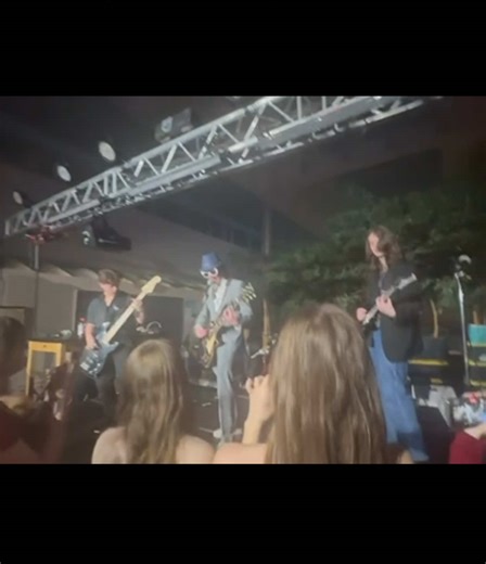 Live Show Highlights from Eden's Winter Formal Performance