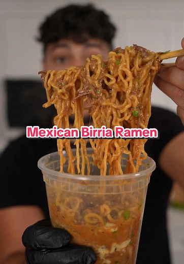 Mexican Birria Ramen 🇲🇽 | birria tacos