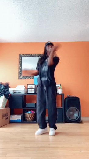 right foot UP. left foot SLIDEEE 👌🏾🙋🏾‍♂️ #toosieslide #foru #foryou