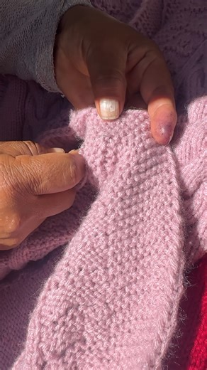 38K views · 674 reactions | Como pegar botones en chompas tejidas 臨殺 | Confecciones y diseños Victoria | Facebook