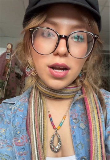 Art Class Outfit Inspiration: Style Tips for Studio Art